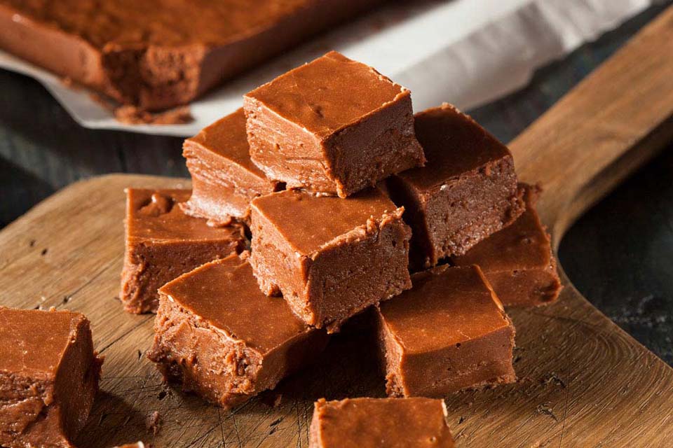 Sugar-Free Fudge Make delicious chocolate fudge with stevia
